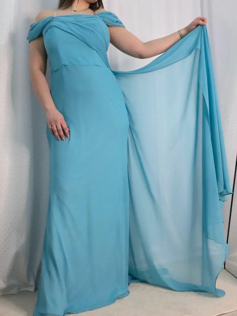 فستان سهرة طويل